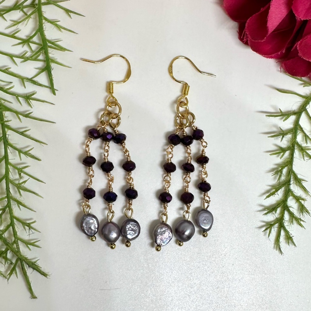 NEW⚜️Freshwater Pearl & Crystal Chandelier Earrings - Picture 3 of 6